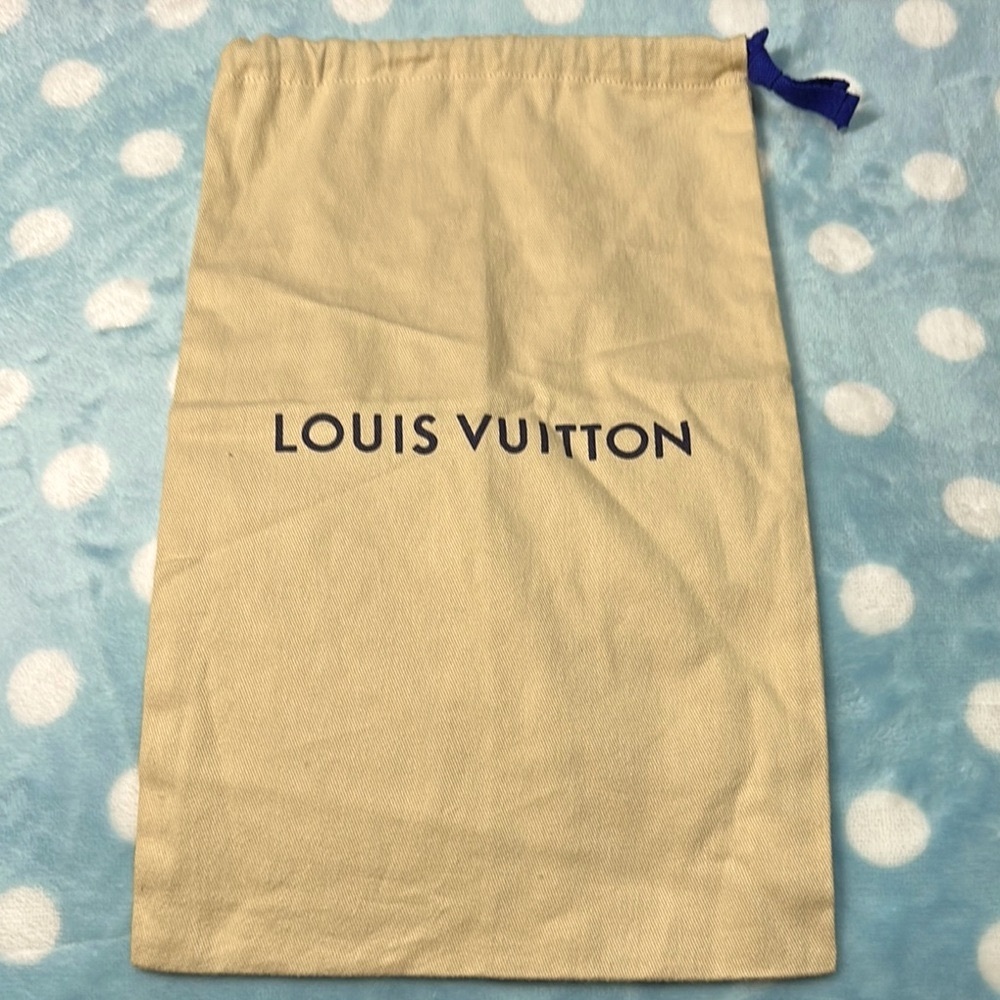 Louis Vuitton Beige Dust Bag with Blue Logo